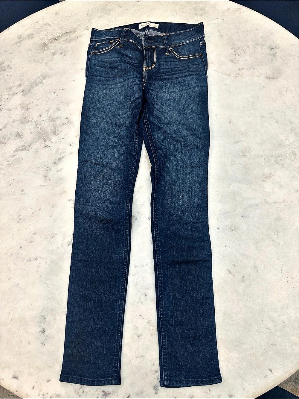 Abercrombie girls skinny jeans size 12. Dark wash. Great condition.